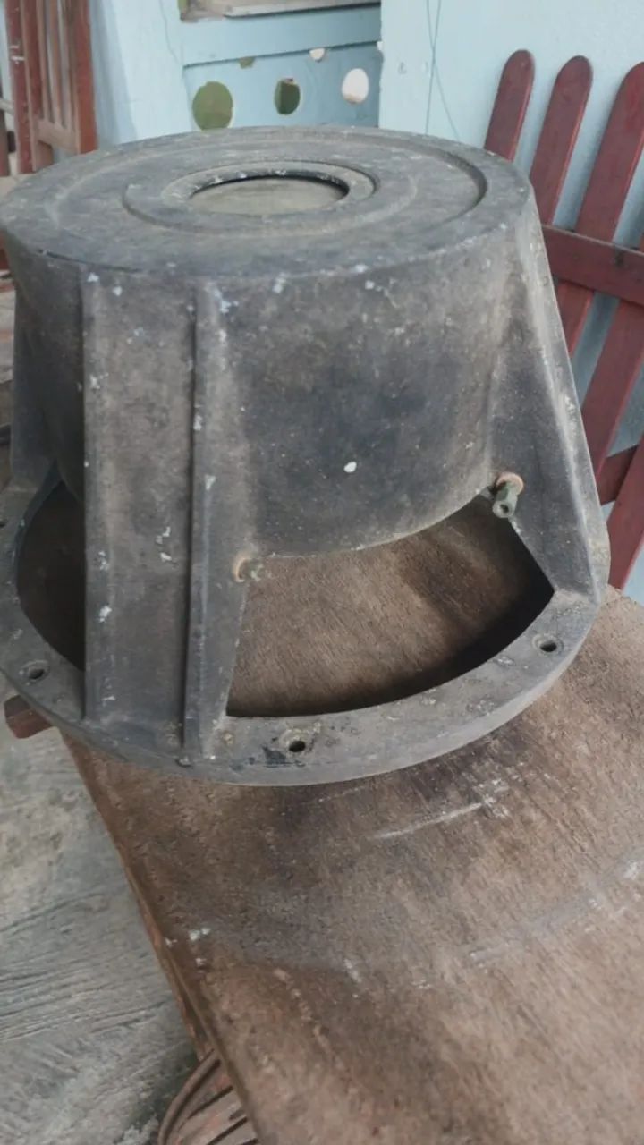 AUTO FALANTE DE 12" SÓ A CARCAÇA. - Foto 4