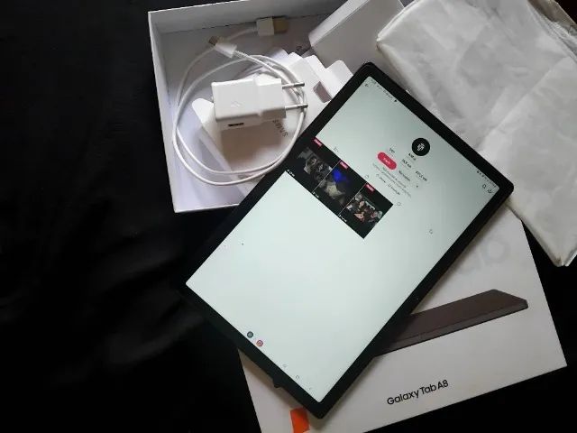 Vende-se tablet Galaxy tab A8 - Foto 2