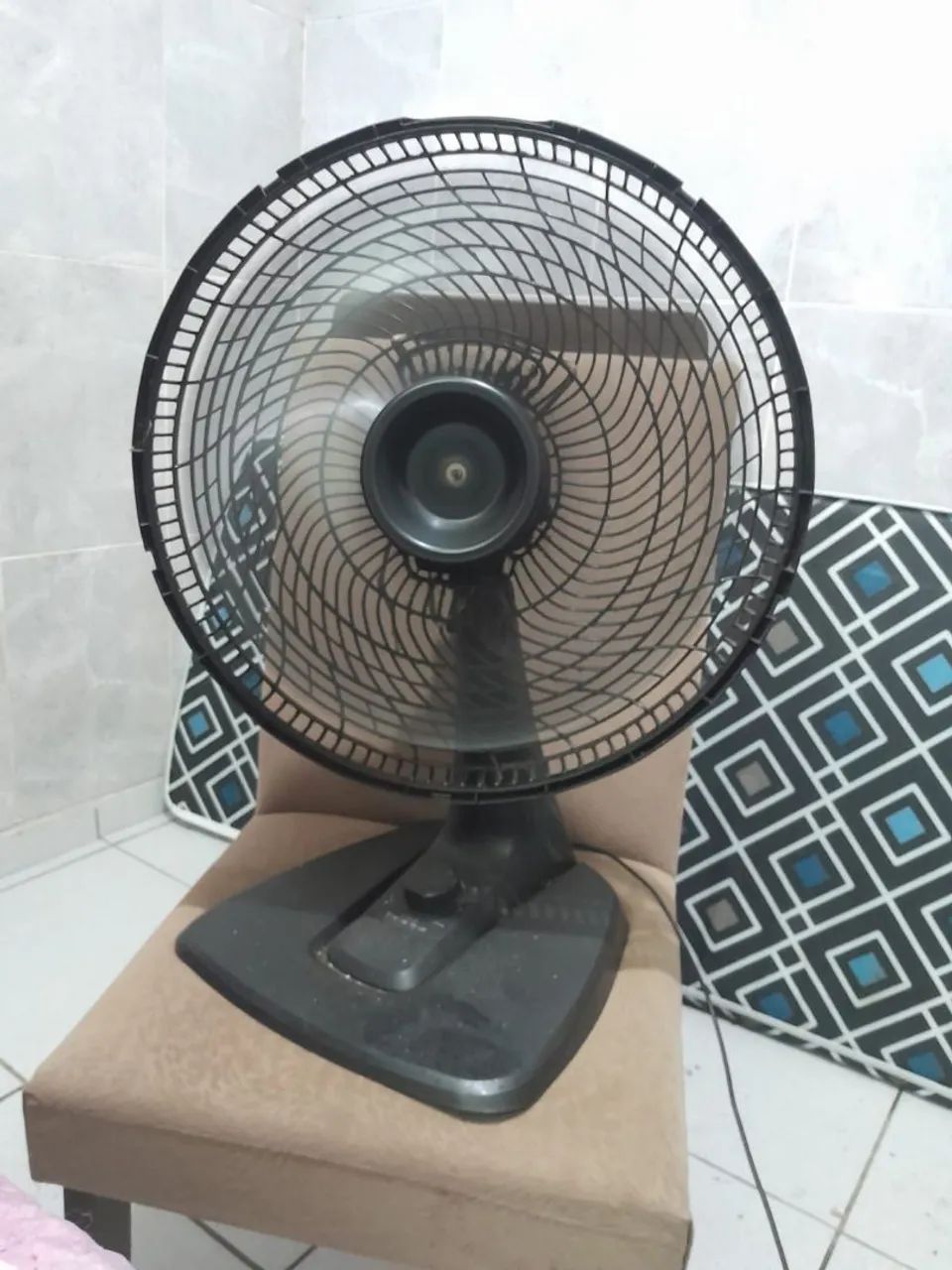 Ventilador e colchão 