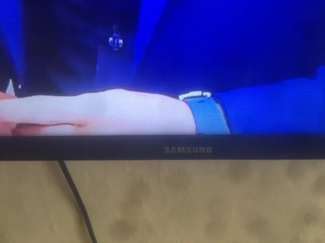 Vendo TV SAMSUNG 43  - Foto 2