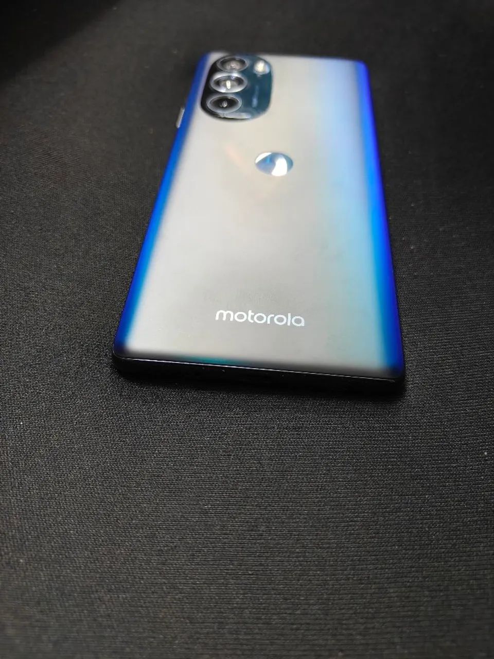 Motorola EDGE 30 PRO  - Foto 2