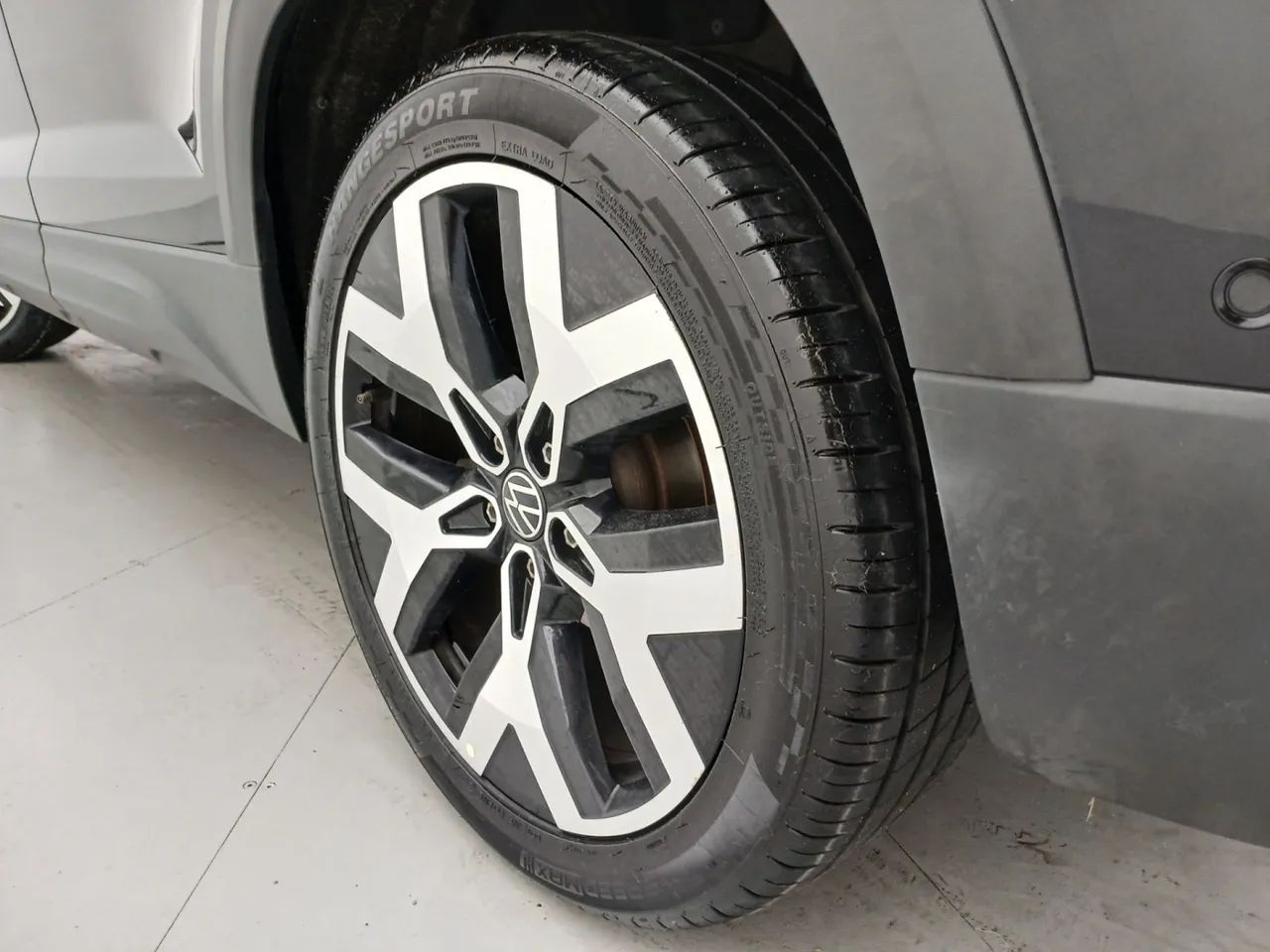 Volkswagen Taos Highline 1.4 250 TSI Flex Aut., foto 12 de 18