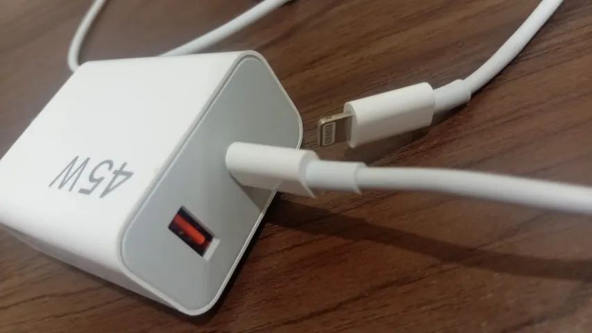Carregador de Iphone UCB-C Lightning 45w LEHMOX - Foto 4