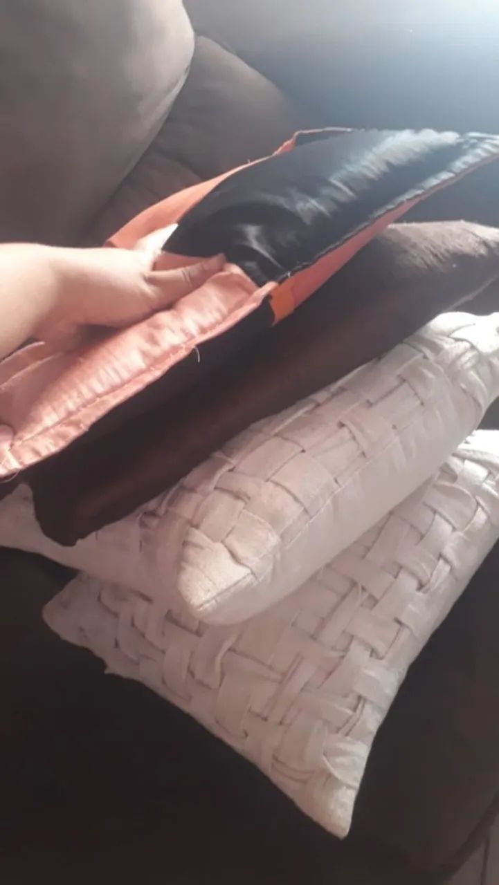 vende-se sofá usado em bom estado - Foto 3