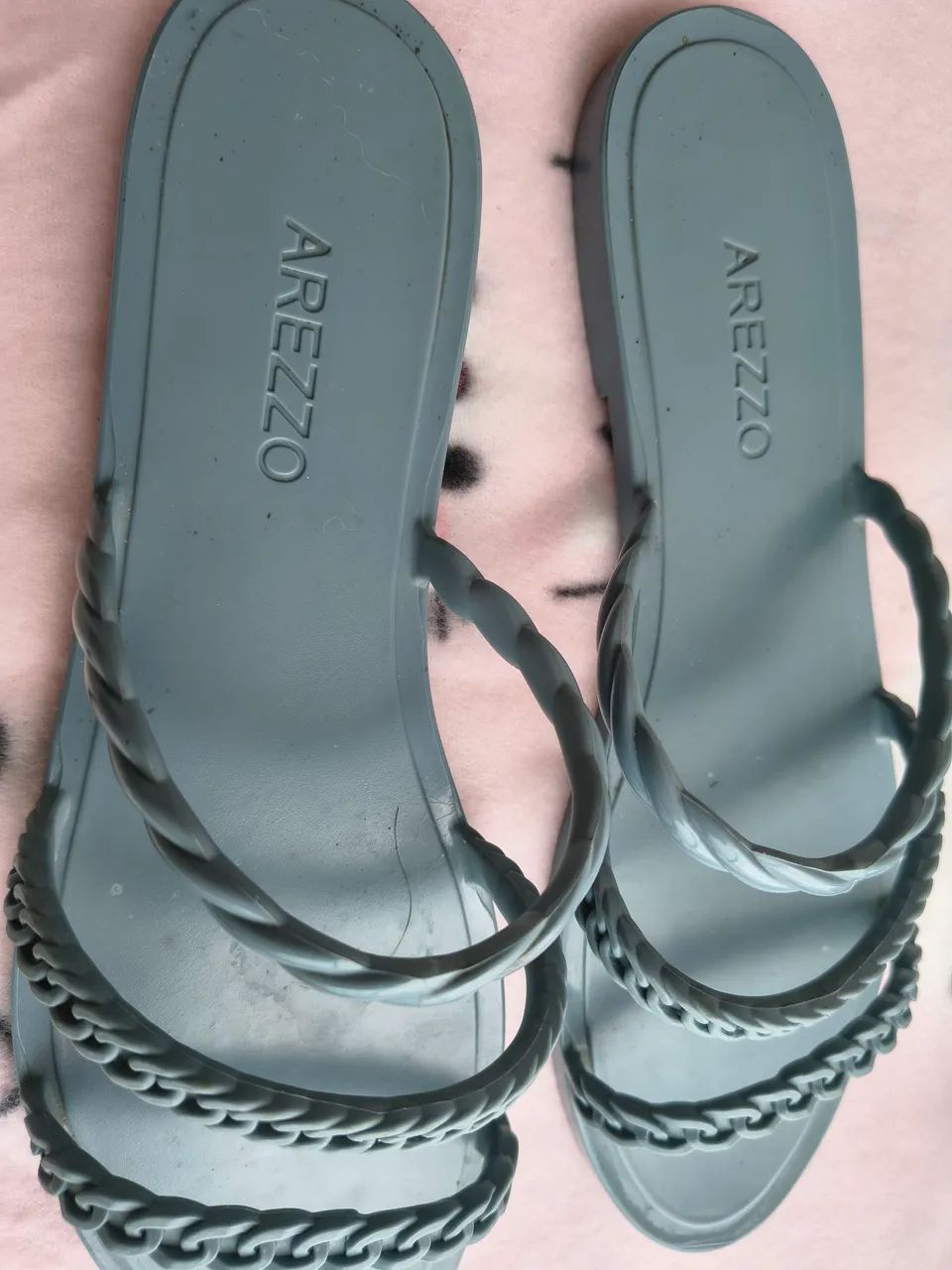 Rasteirinha Arezzo de plastco - Foto 4
