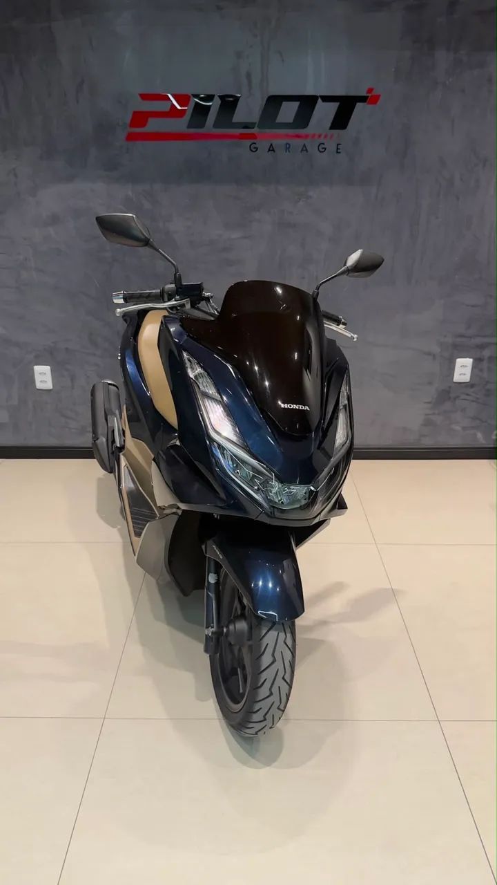 HONDA PCX DLX 2025  - Foto 3