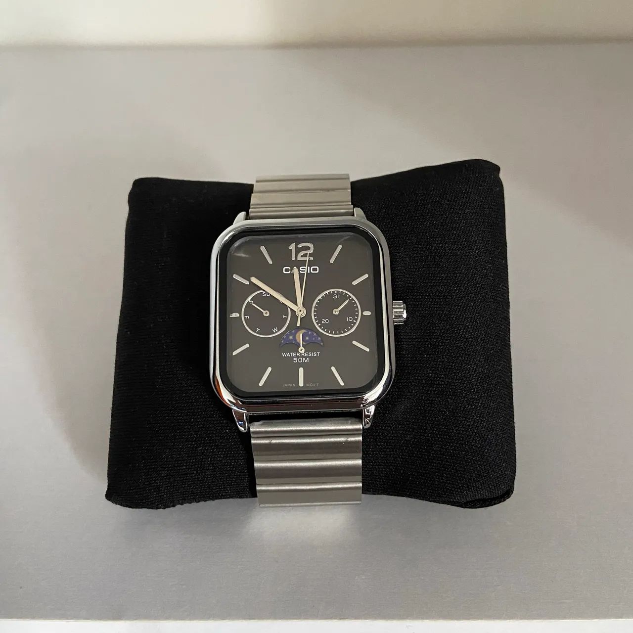 Casio Moon Day 