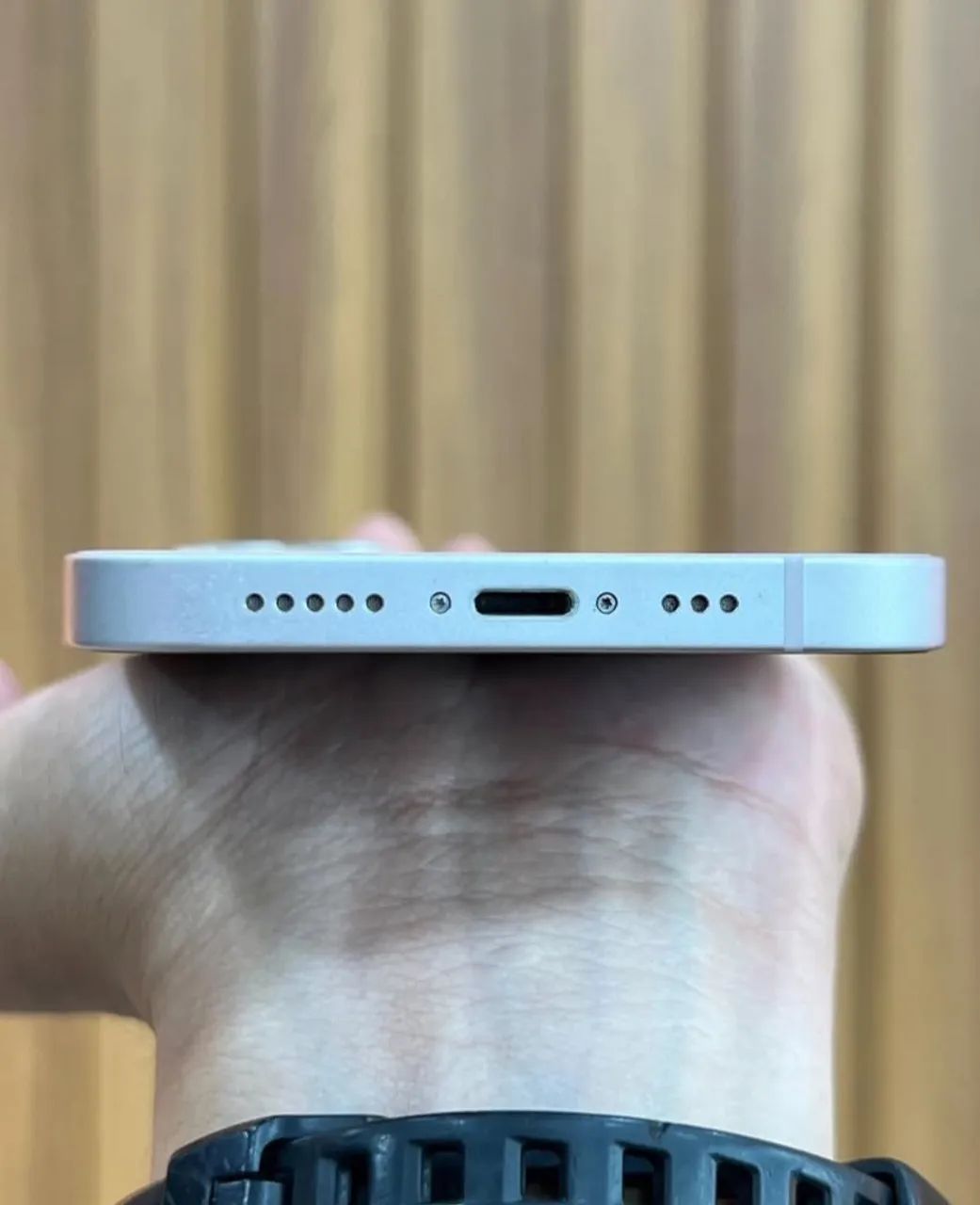 iPhone 13 128GB Branco  - Foto 4