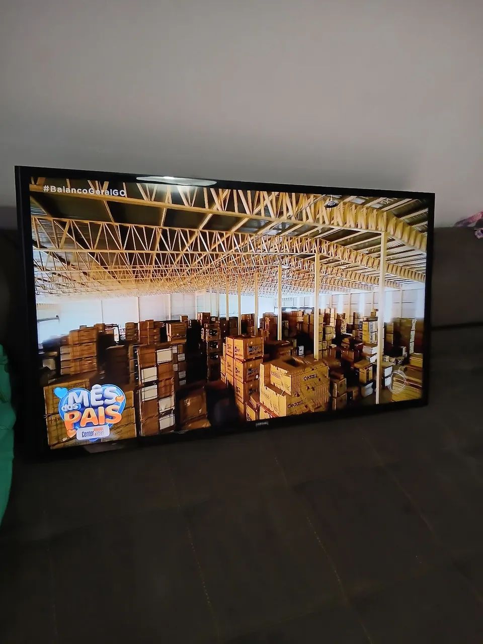Vendo TV Samsung de 40 polegadas - Foto 3