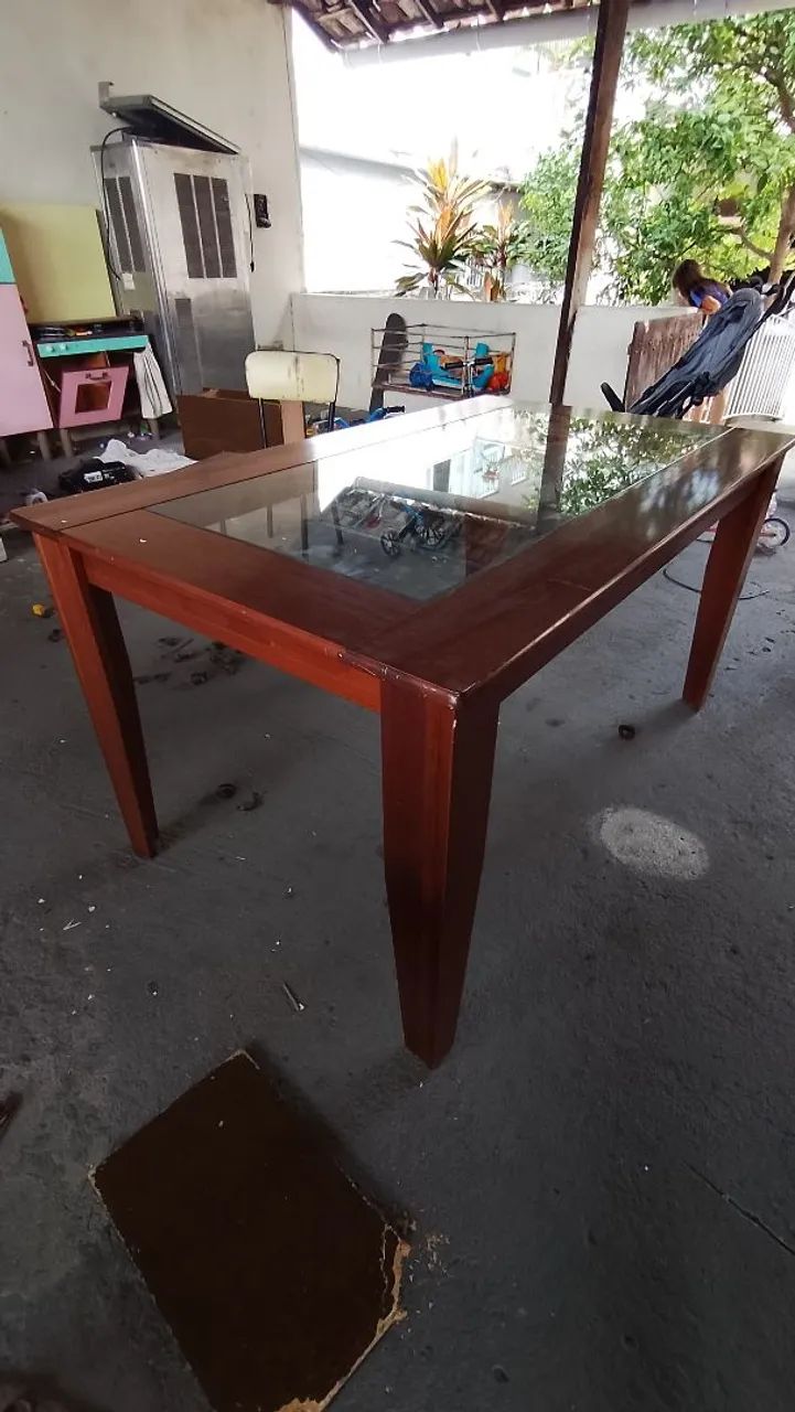 Mesa de madeira , tampo de vidro - Foto 2