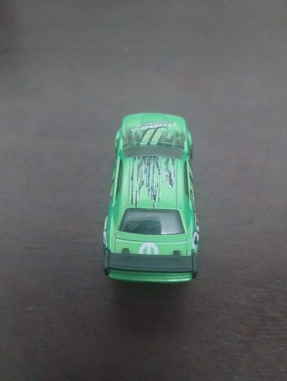 Hot Wheels Dodge Challenger Drift Car 2011 New Models  - Foto 4