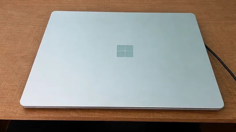 Microsoft Surface Laptop Go - Foto 3