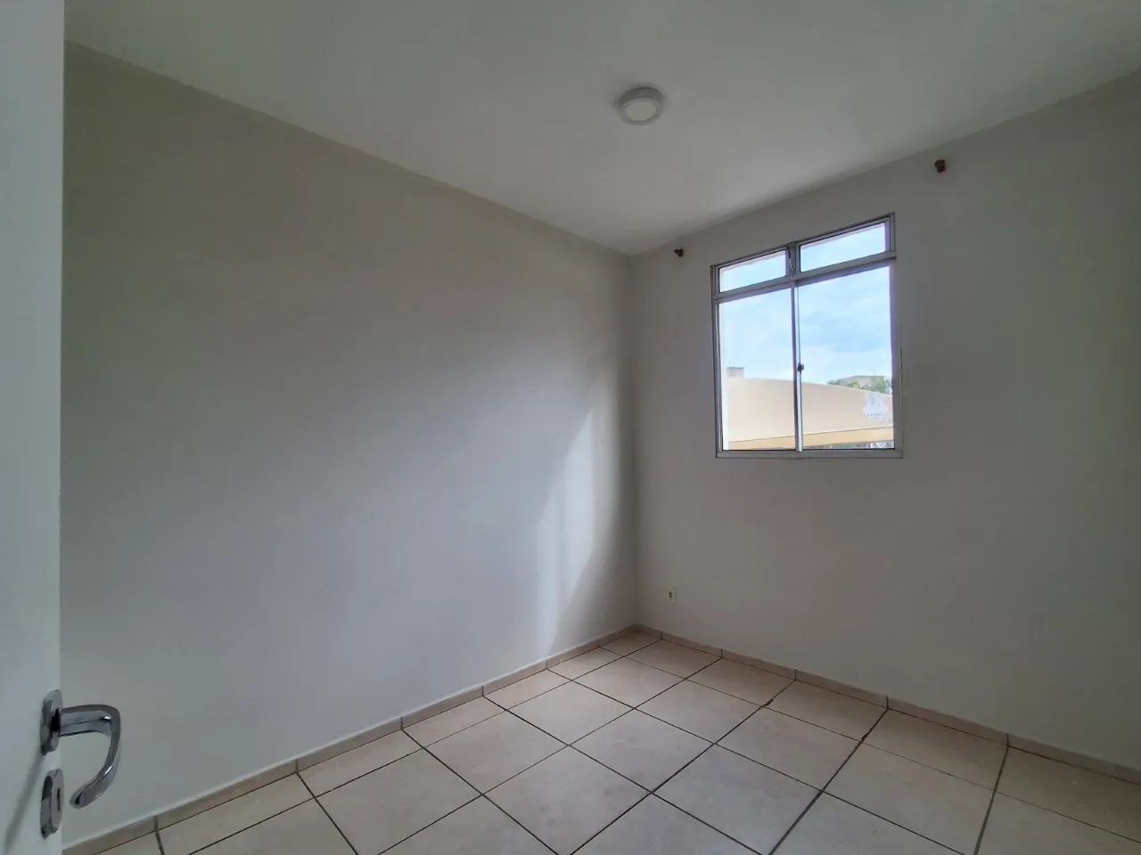 Apartamento 2 Quartos - Com Vaga, Playground e Ótima Localização - Foto 4