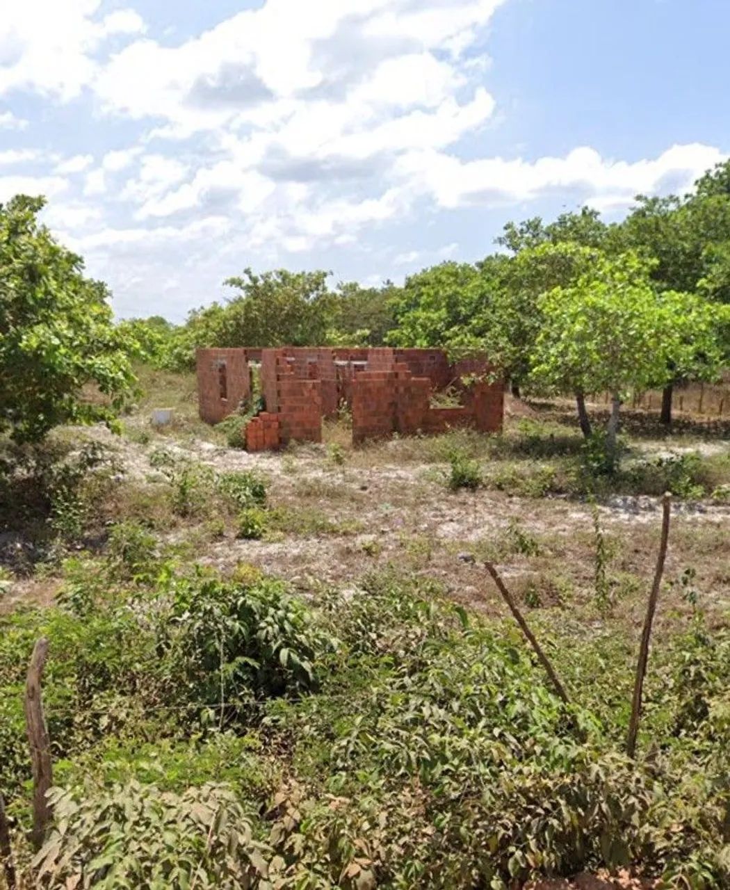 TERRENO COM CASA EM PARAIPABA LAGOINHA 