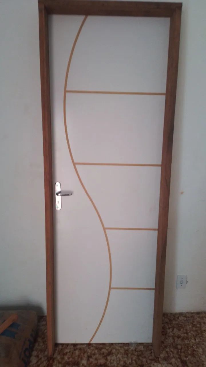 Colocação  de janelas e portas - Foto 4
