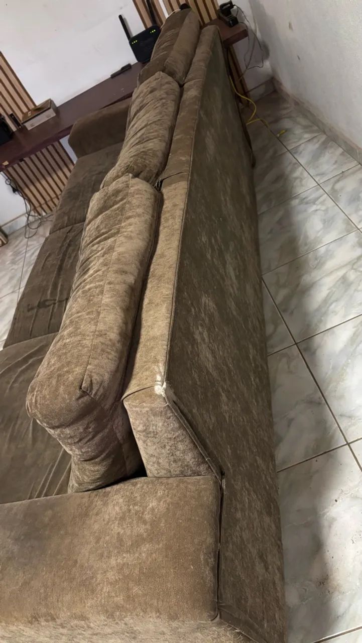 Sofá fixo 3 lugares marrom  - Foto 2