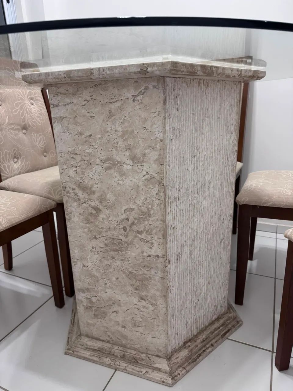 Mesa com 6 cadeiras - Foto 3