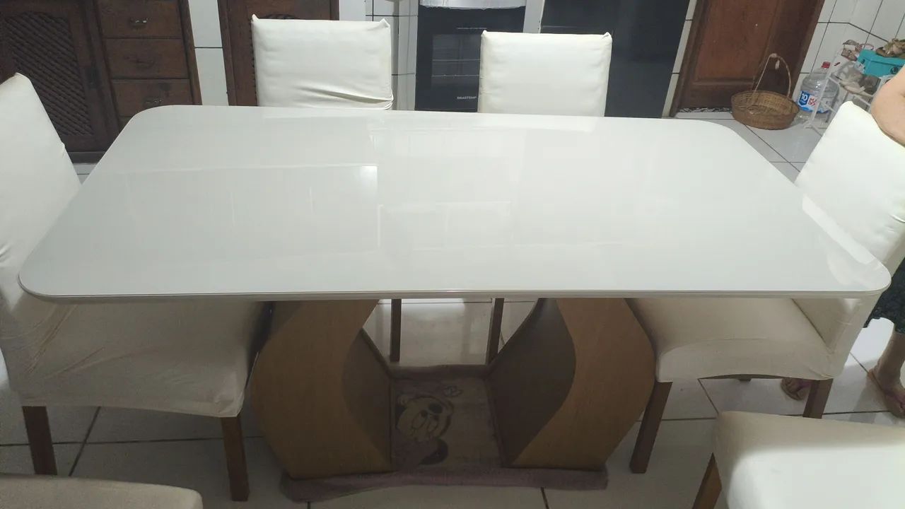 Mesa de jantar de vidro temperado + Conjunto de 6 cadeiras
