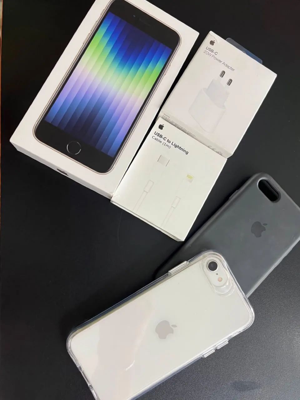 iPhone SE terceira geração top funcionando perfeitamente 