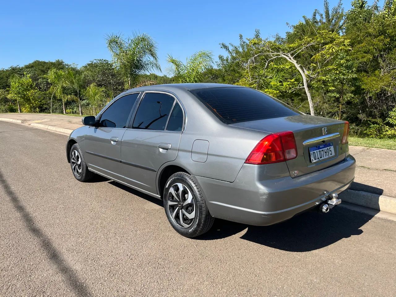 Honda Civic Civic Sedan LX 1.7 16V 115cv Mec. 4p 2002