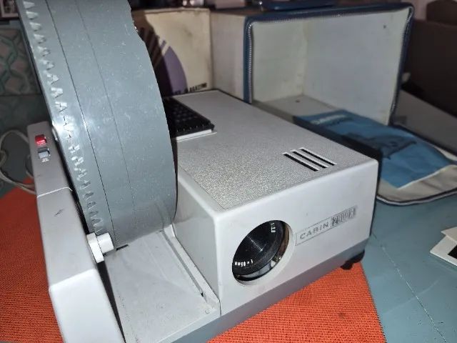 Projetor de Slides Canon 2000R  - Foto 2