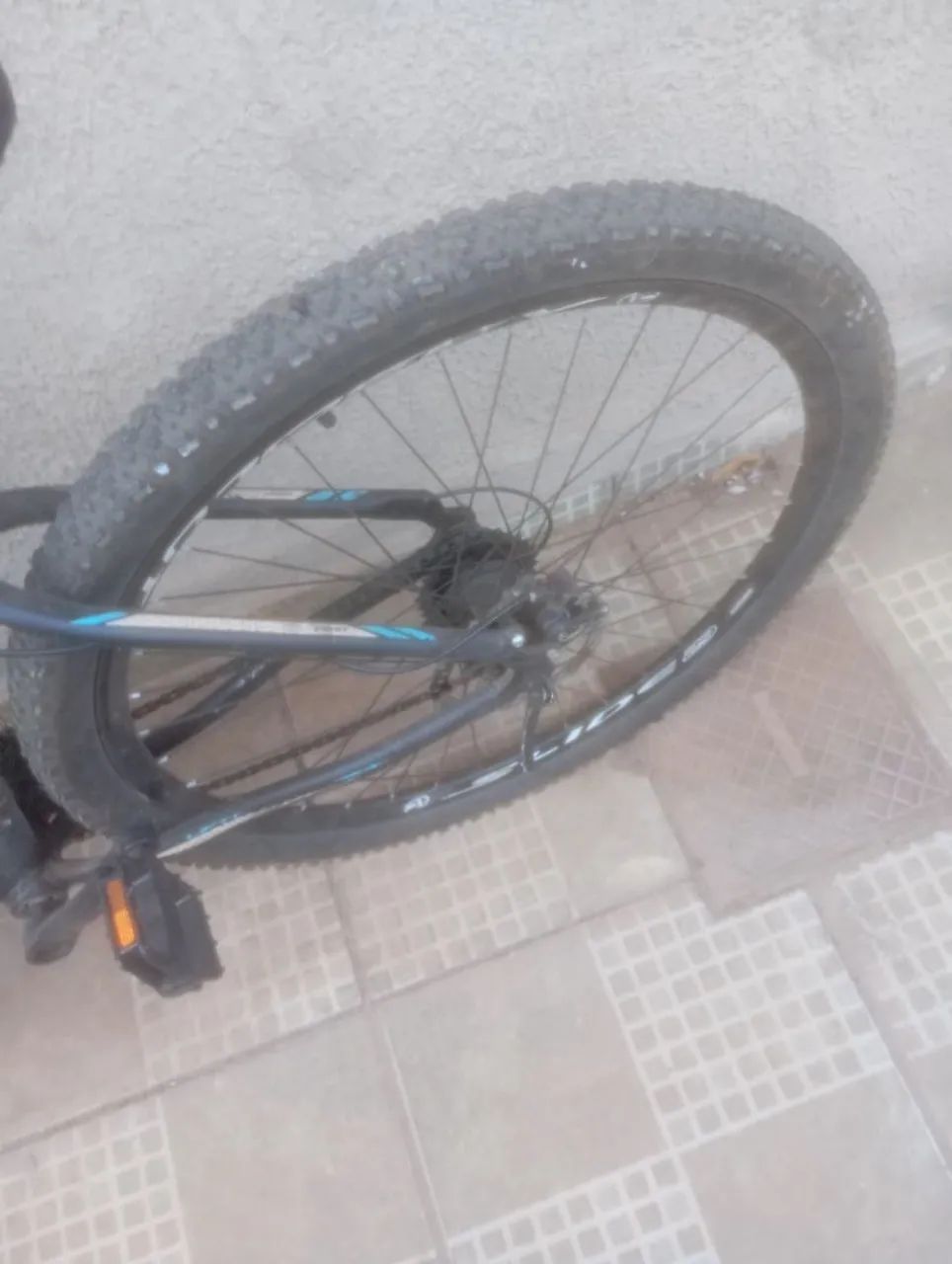 Vendo bicicleta aro 29 com ótima qualidade  - Foto 5