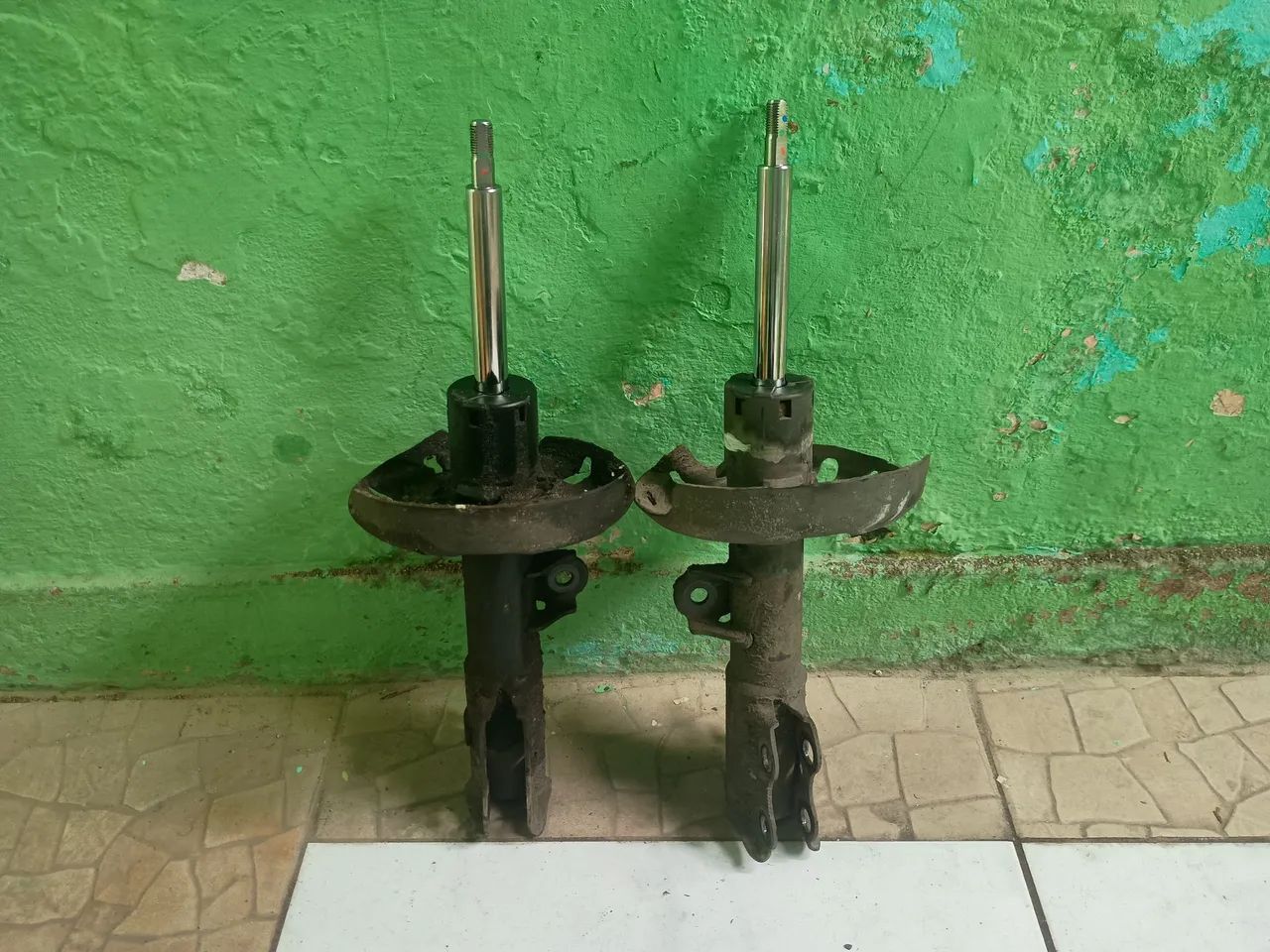 Amortecedor dianteiro Corolla 2020 - Foto 2