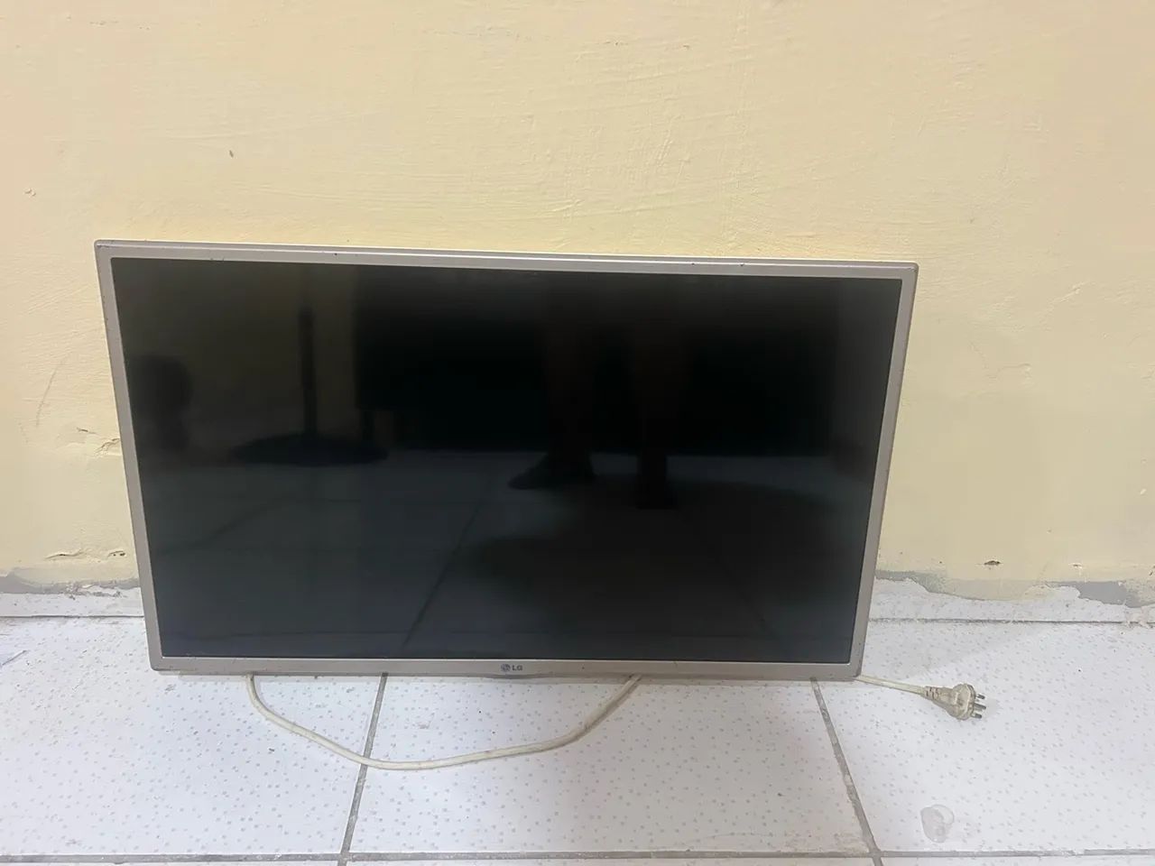 Tv LG 32 retirada de peças 