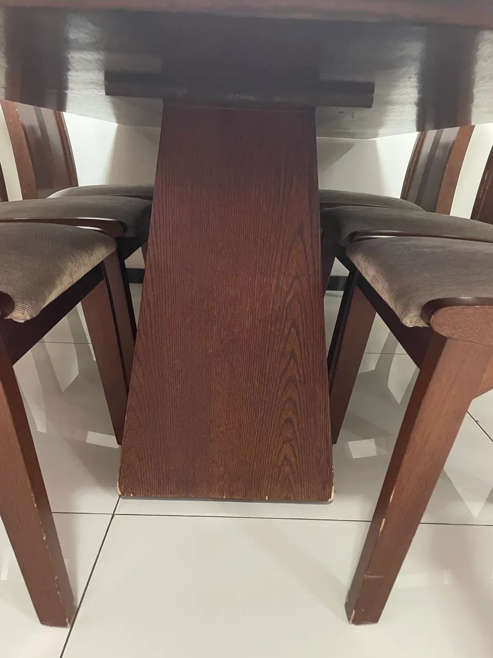 Mesa de jantar 2,00m com 6 cadeiras - Foto 3