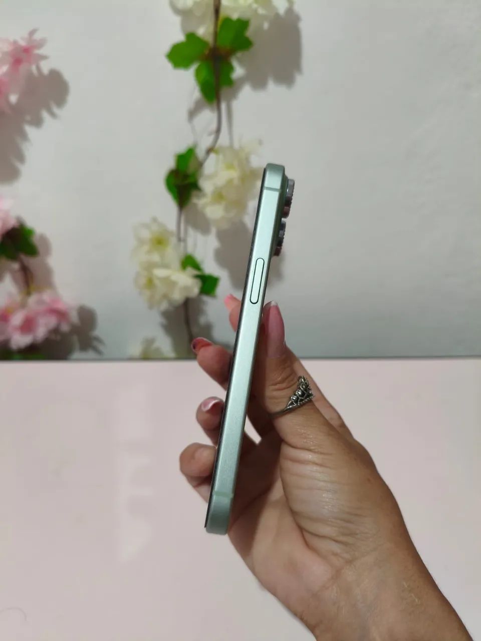 iPhone 15 128G Verde - Com caixa e NF - Foto 4