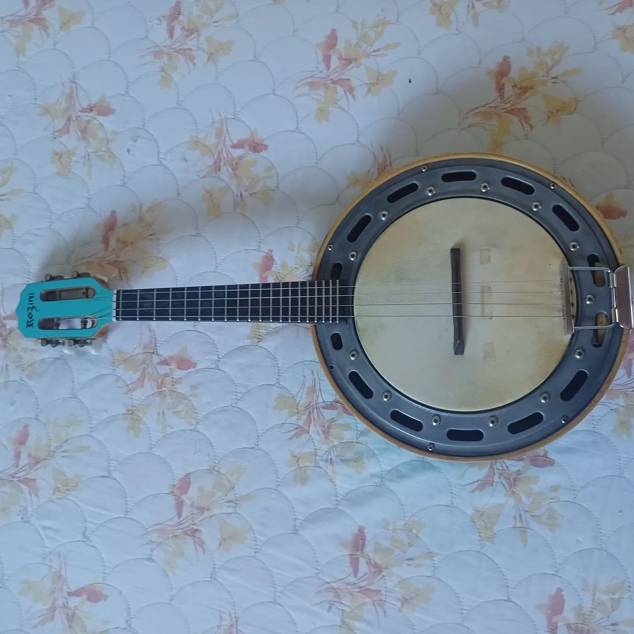 Banjo Rozini azul com case - Foto 3