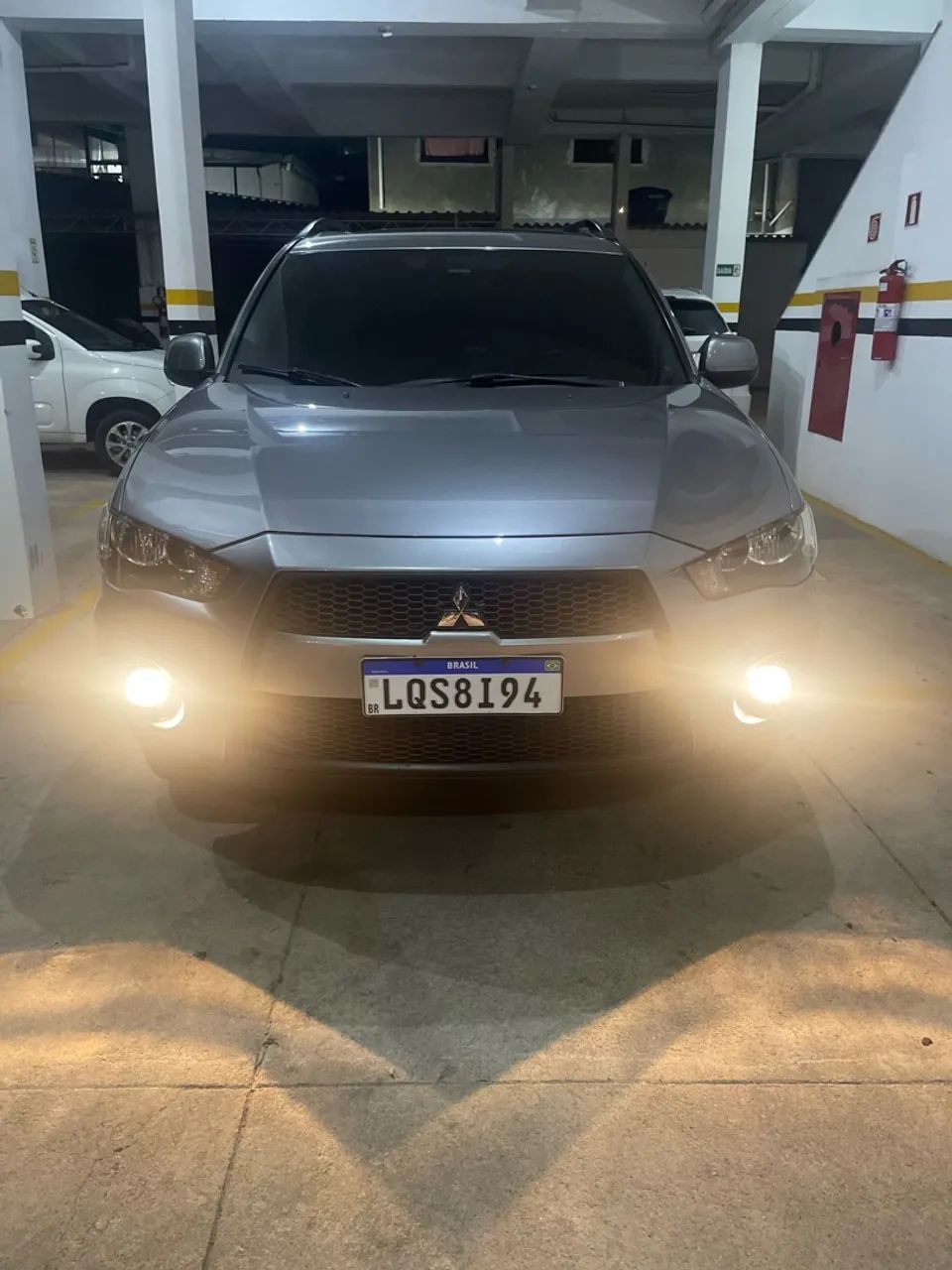 Mitsubishi Outlander 2.0 16V 160CV AUT. 2013
