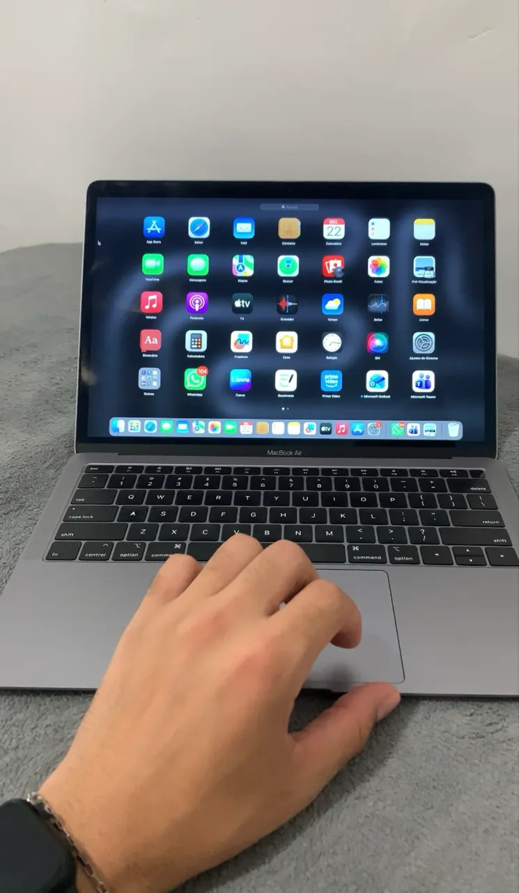 Macbook Air M1 (2020) - 16gb RAM / 512gb SSD - Notebooks