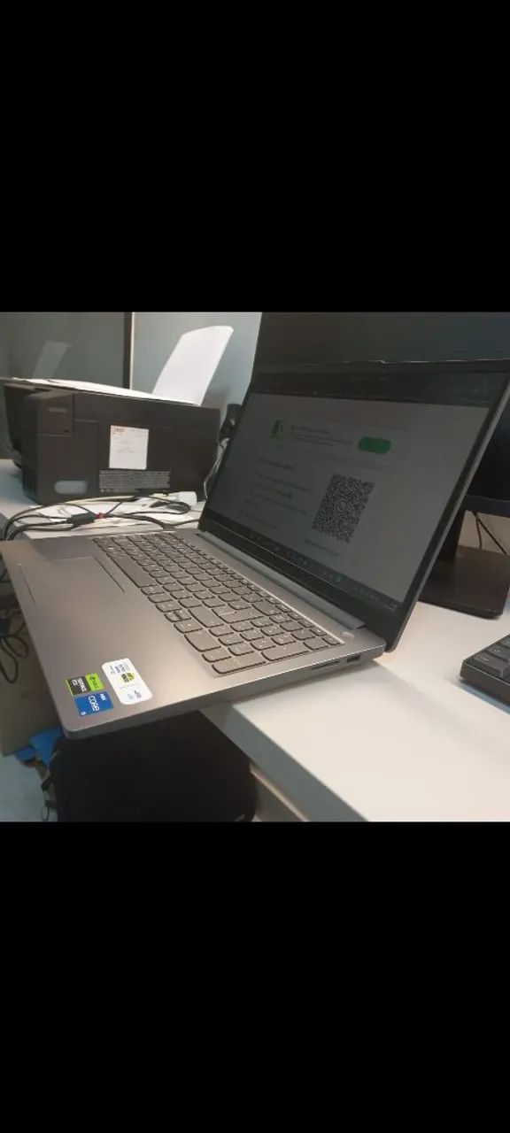 VENDO NOTEBOOK LENOVO - Foto 3