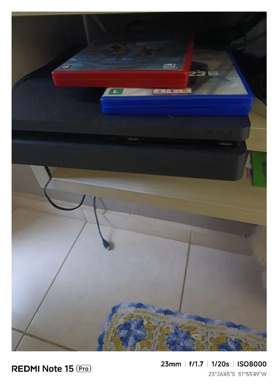 Ps4 slim com 2 jogos  - Foto 3