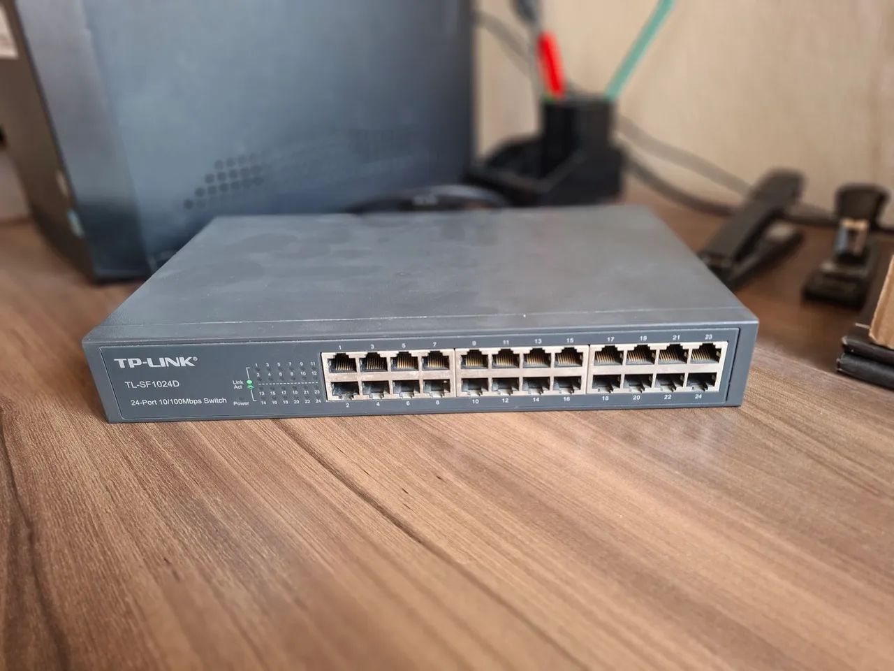 Switch 24 Portas - TP-Link TL-SF1024D - Foto 2