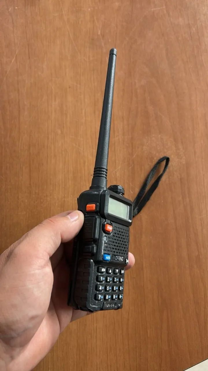 ? Rádio Comunicador Portátil Baofeng UV-5R (Dual Band) - Foto 4