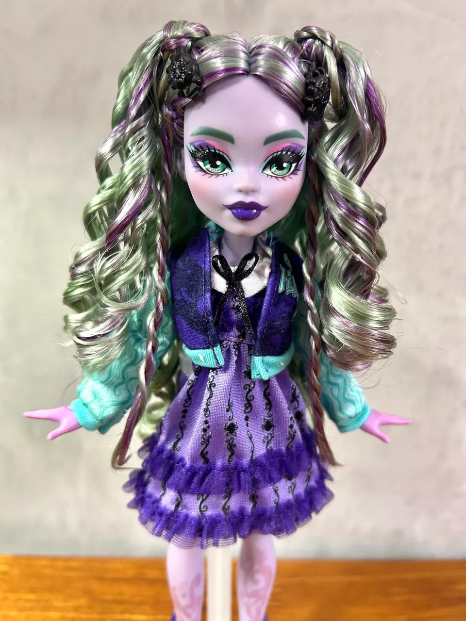 Twyla Fearbook G3 - Custom