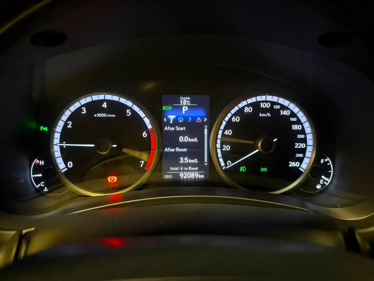 Lexus NX-200t F-sport 2.0 16V 238cv Aut., foto 4 de 10