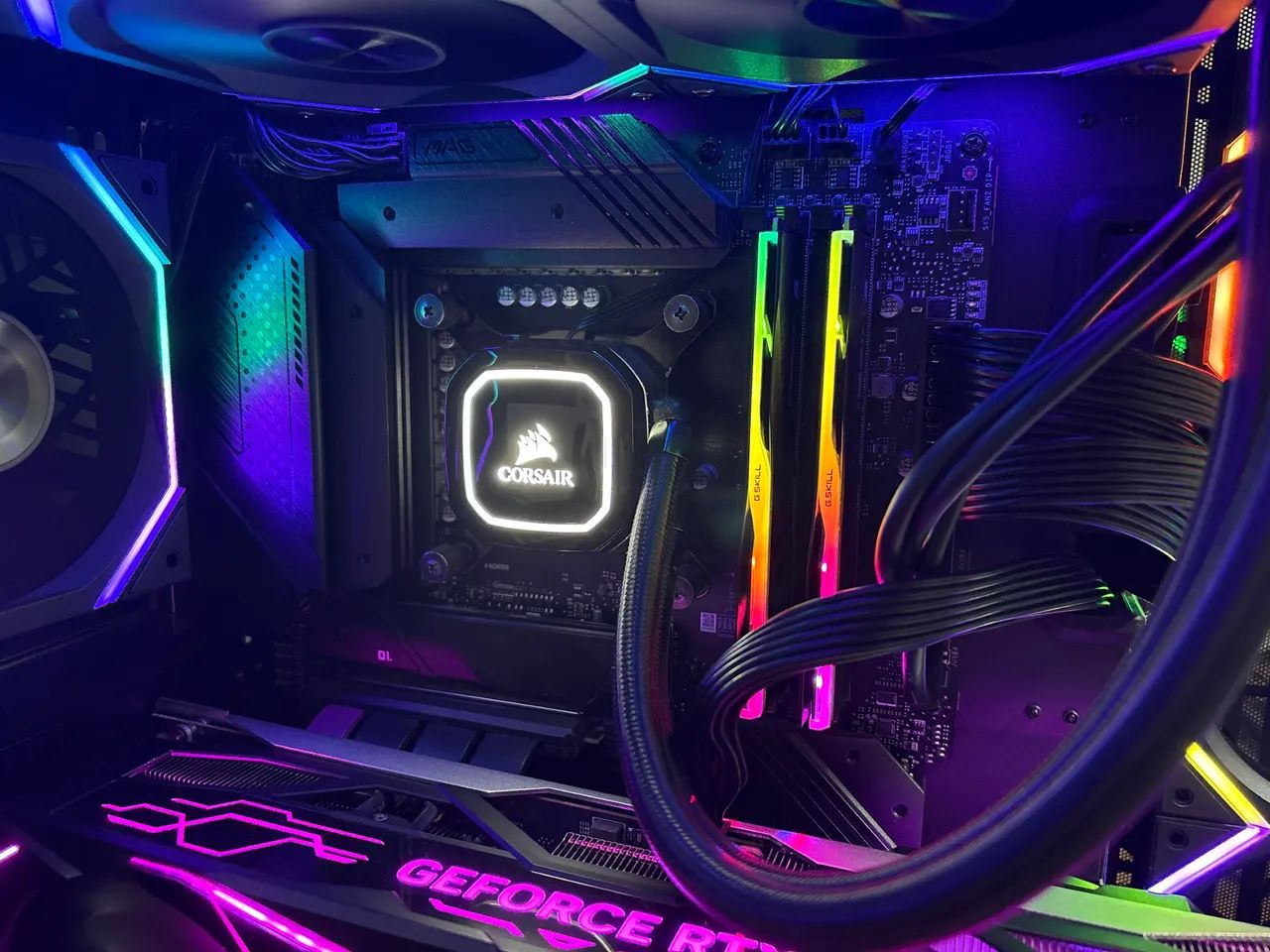 Kit Intel i7 1370f + Z690 Msi Tomahawk wifi Ddr5 - Peças de