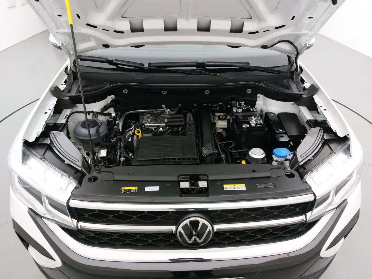 Volkswagen Taos Highline 1.4 250 TSI Flex Aut., foto 10 de 18