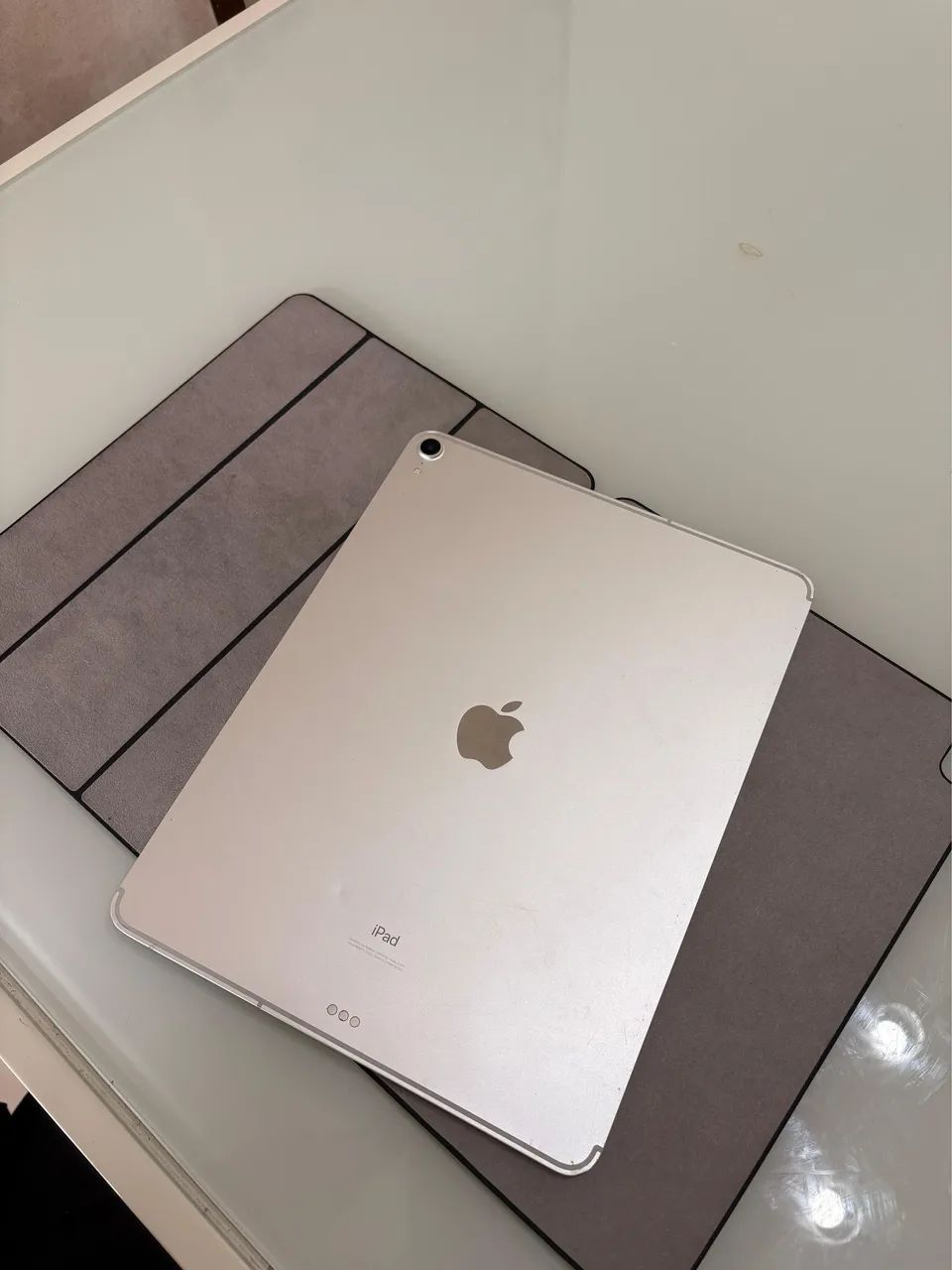iPad Pro M1 12.9 polegadas 256gb Wi-Fi + chip celular 