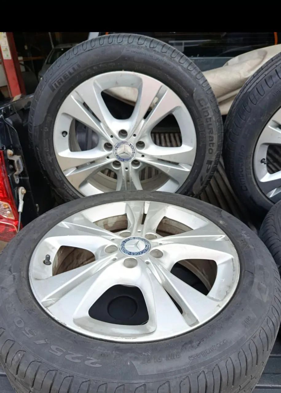 Rodas e pneus 225/50 R17 Mercedes c-180 - Foto 3