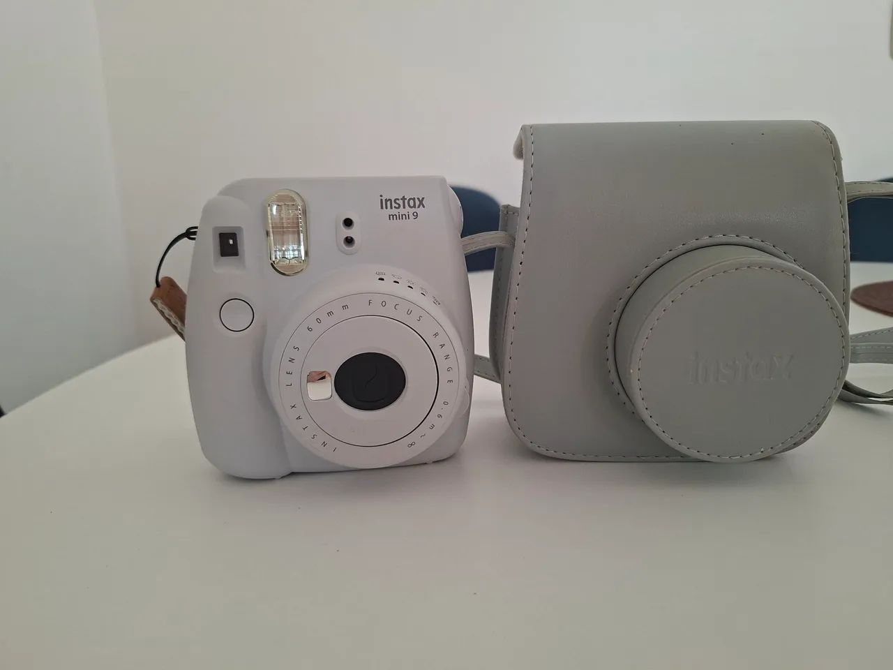 CÂMERA INSTAX MINI 9 - BRANCO GELO