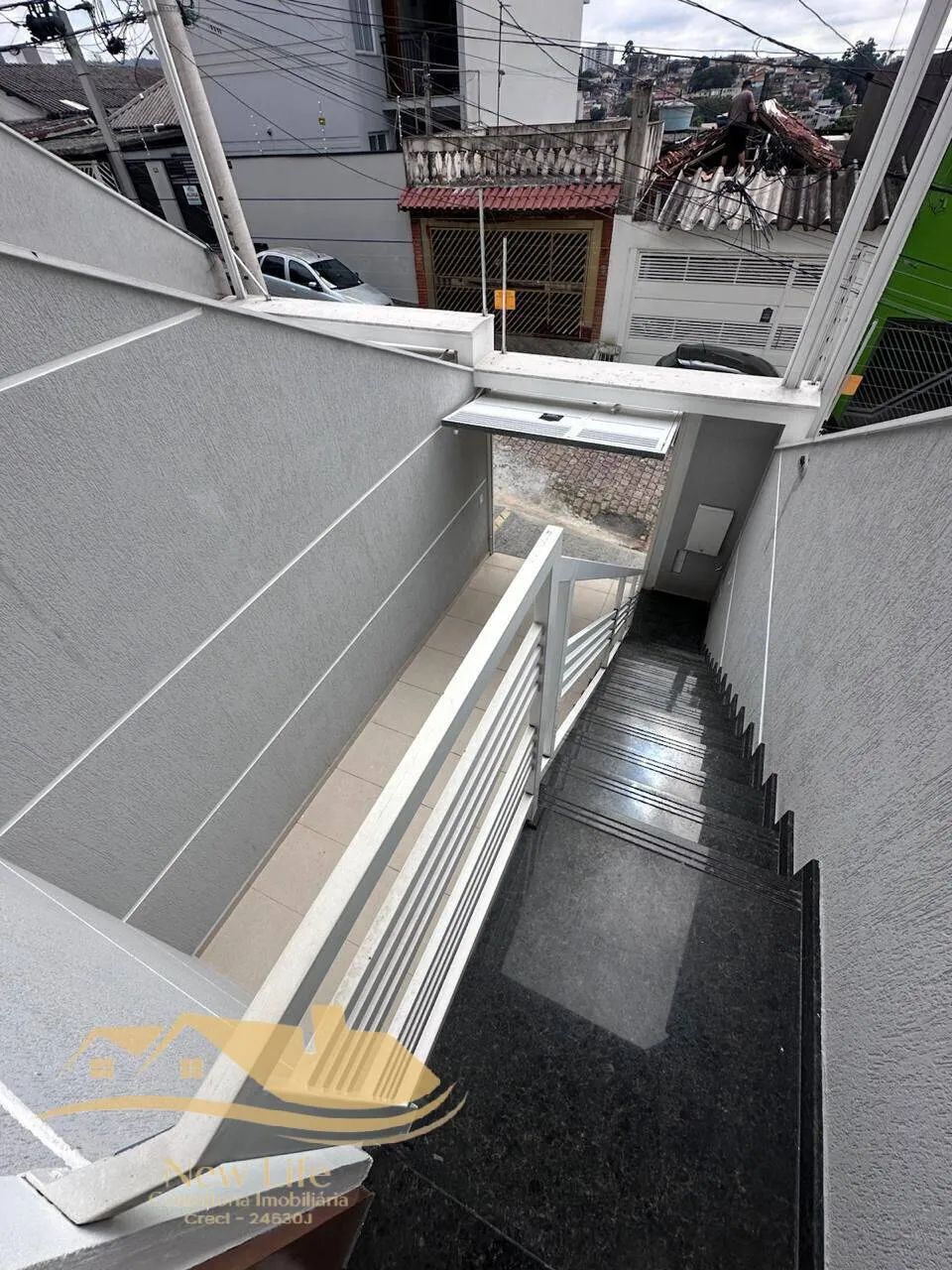 Oportunidade! Sobrado Impecável com Suíte e Sacada na Zona Norte - Foto 5