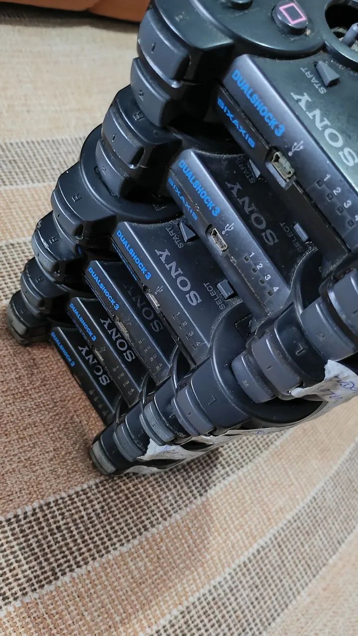 LOTE controles ORIGINAIS PS3 e MOVE -  tentar REPARO aproveitar PEÇAS - Foto 5
