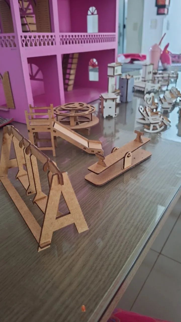 Casinha de MDF com mobiliário  - Foto 4