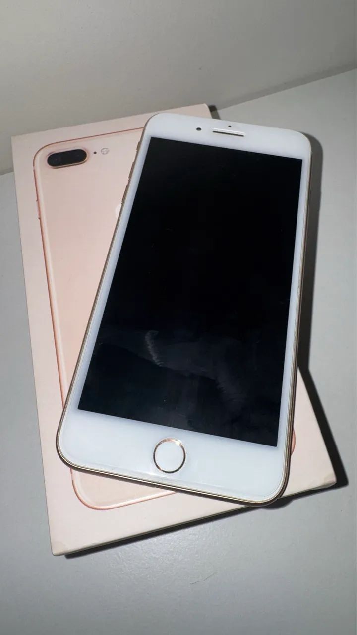 iPhone 8 Plus - Celulares e Smartphones - Porto do Rosa, São
