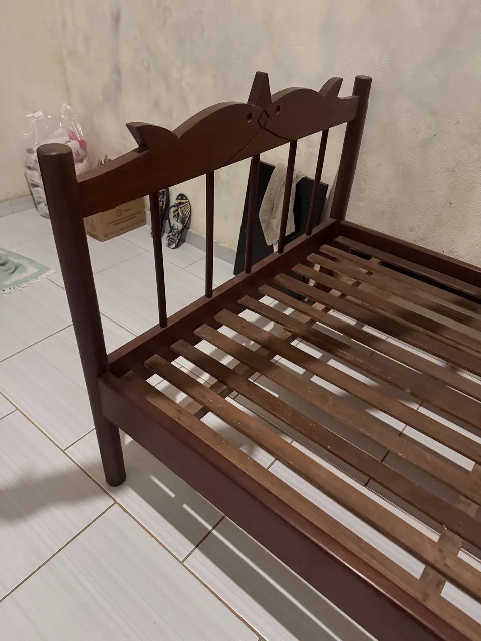 Cama em madeira massaranduba - Foto 3