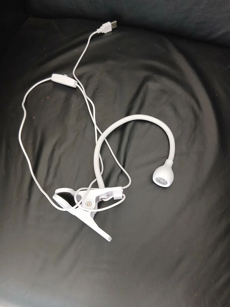 Cabine , abajur , coletor e lanterna de unha - Foto 2